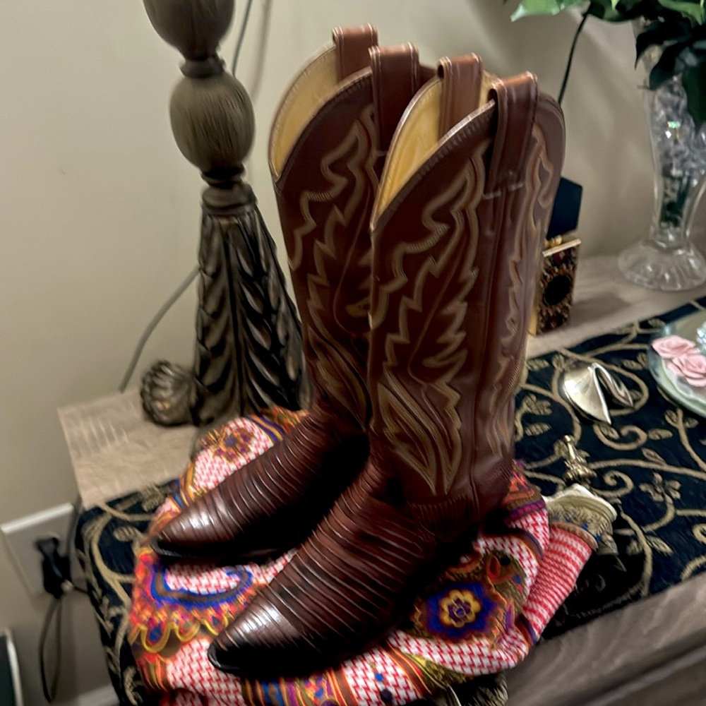 Women’s Justin Lizard Cowboy Boots
